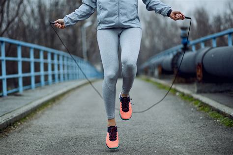 Sportok, melyek segítenek megszabadulni a hasi zsírpárnáktól | Nosalty