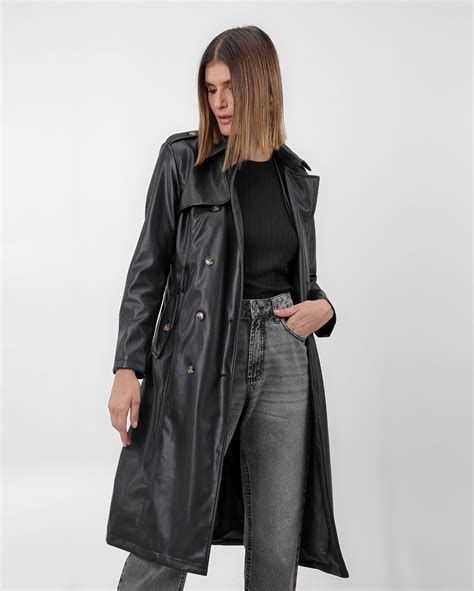 Riachuelo Trench Coat Feminino De Poliuretano Cinto Preto Ak By