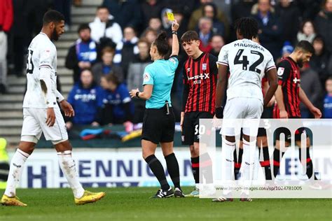 Milton Keynes Dons V Ipswich Town Efl Sky Bet League