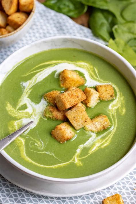 Cream of Spinach Soup - Veggie Desserts