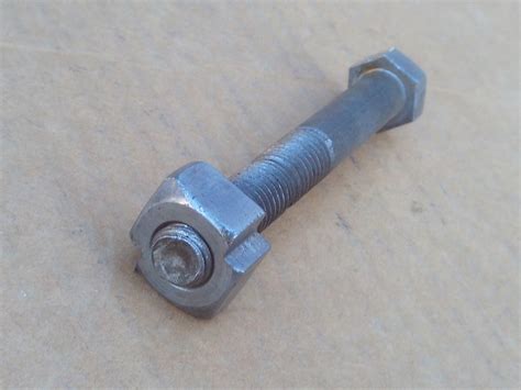 Sensation Wheel Bolt 307a With Nut Bobcat