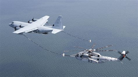 CH-53K demonstrates successful air refueling tests | NAVAIR