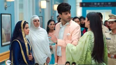 Haider Begs Gazal To Take Back Her Complain Rabb Se Hai Dua Nov