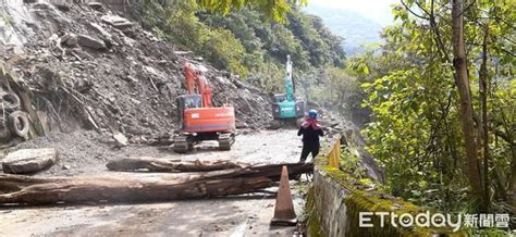 苗21線東河段坍方道路中斷 最快9／5下午3點搶通 Ettoday社會新聞 Ettoday新聞雲