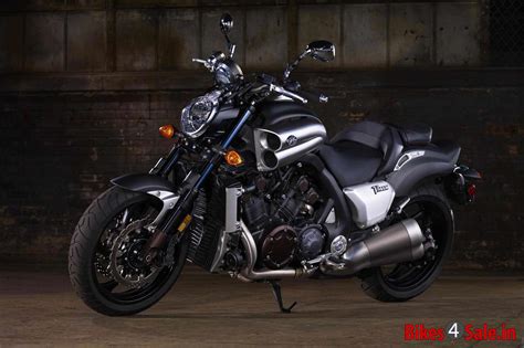 Yamaha Vmax Price Specs Mileage Colours Photos And Reviews Bikes Sale