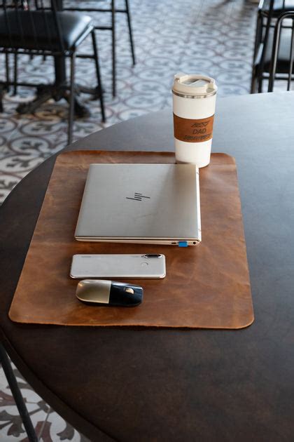 DESK PAD – Leather Bold