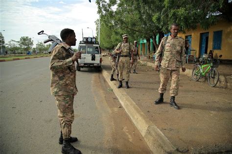 Ethiopia’s Amhara state rallies youth to fight Tigrayan forces as war ...