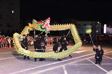 影》苗栗火旁龍踩街遊行23日晚間登場 23個團體沿途精彩演出 生活 中時