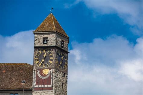 Premium Photo Old Clocktower On Rapperswil Castle In Switzerland