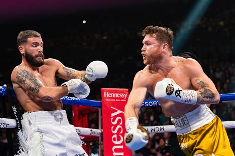 Canelo Alvarez Knocks Out Caleb Plant | FIGHT SPORTS