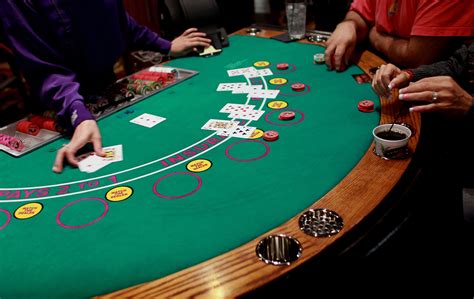 Why Learning Advanced Blackjack Strategies will Increase your Edge