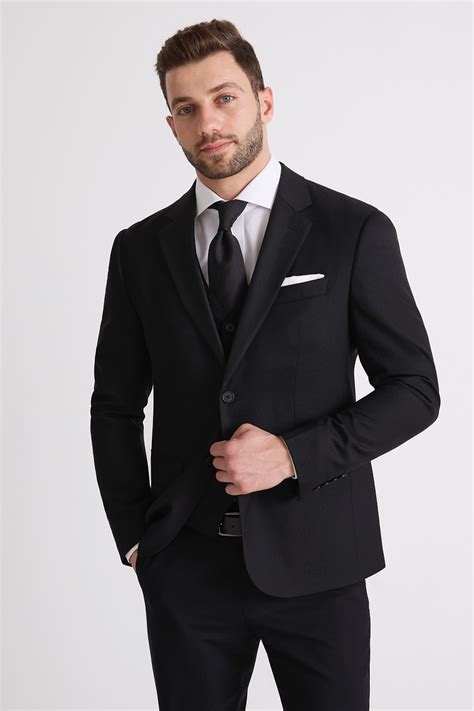 Black Suit | Suitor