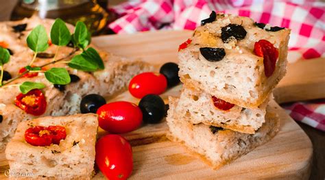 Focaccia De Aceitunas Negras Y Tomates Cherry Sin Gluten Celiplatos