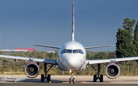 Bcn Lebl Volotea Airbus A Ec Muu Bcn Lebl Volote Flickr