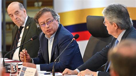 Presidente Petro invita a Ecuador a unir esfuerzos en la protección de