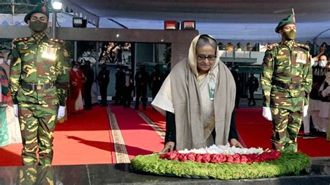 Homecoming Day Of Bangabandhu PM Pays Tribute At Dhanmondi 32