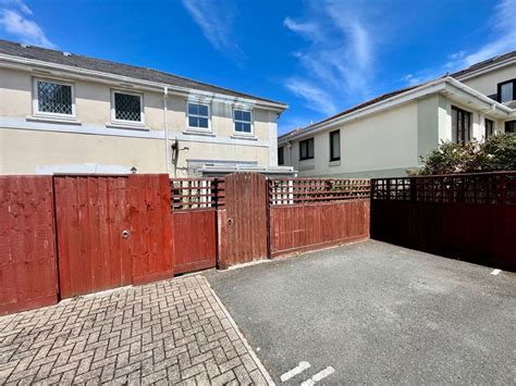 Bed End Terrace House For Sale In Babbacombe Road Torquay Tq