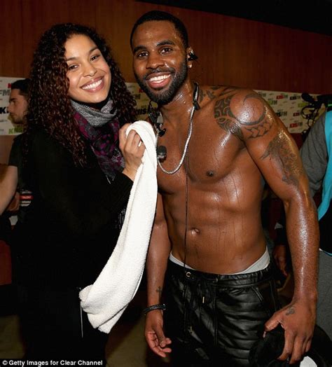 Jordin Sparks Abs