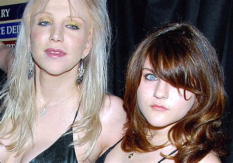 Courtney Love Has Daughter On Speed Dial