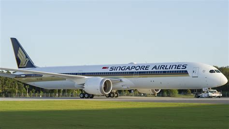 B787 Non Type Rated First Officers Singapore Airlines Singapore