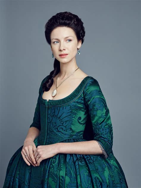 Outlander Claire Fraser Season 2 Official Picture - Claire & Jamie ...