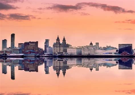 Liverpool skyline Stock Photos, Royalty Free Liverpool skyline Images | Depositphotos