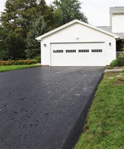 Concrete Vs Asphalt Driveway