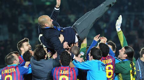 Pep Guardiola sings for Barcelona's 125th anniversary — and Xavi's wife ...