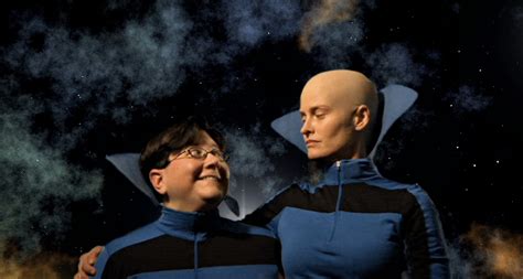 Codependent Lesbian Space Alien Seeks Same Blu Ray K UHD DVD Leihen VIDEOBUSTER