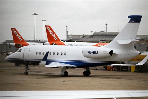 VQ BIJ VQ BIJ Dassault Falcon 2000LX At Luton 11 02 2023 Mike