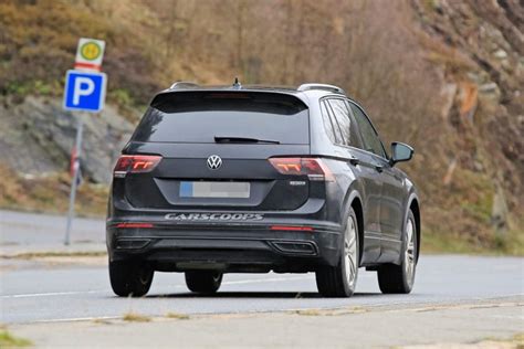 2021 VW Tiguan Drops Nearly All Camouflage And Shows Off Its Sportier