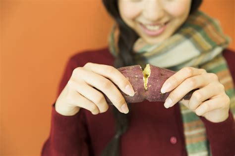 食欲の秋。食べ過ぎを抑えるアロマの活用方法 ｜ アロマを楽しむ ｜ Aromameetsme