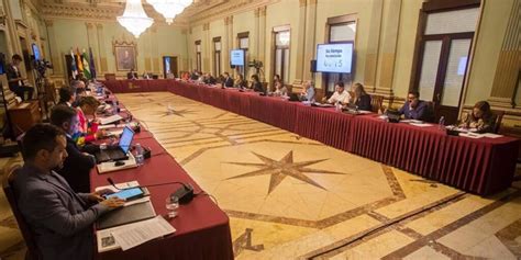 El Pleno Del Ayuntamiento Respalda Mayoritariamente Que El Materno