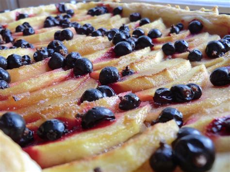 La Cuisine De Sarah Apple Blackcurrant Tart