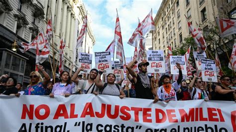 Jornada De Paro Nacional En Argentina Snt