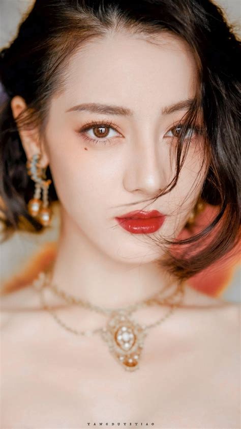 Pin By Eduardo Watanabe On Dilraba Dilmurat Chinese Beauty Beautiful