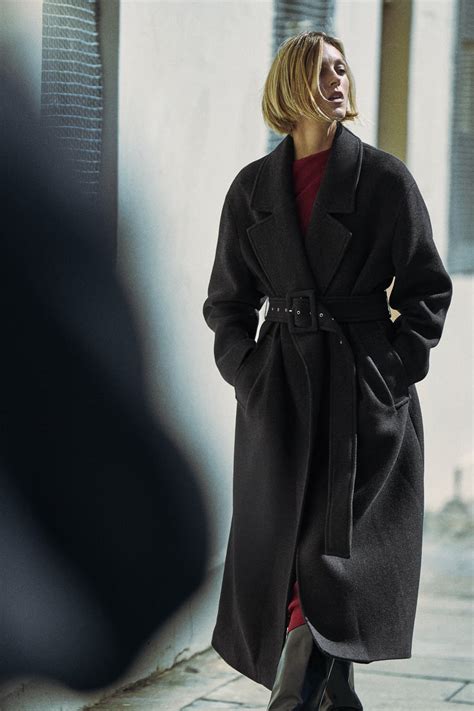 Zara προσφορές: Όλα τα items για τη ντουλάπα σου το 2023