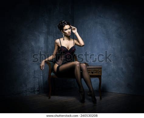 Gorgeous Young Woman Sexy Lingerie Stockings 스톡 사진 지금 편집 260530208