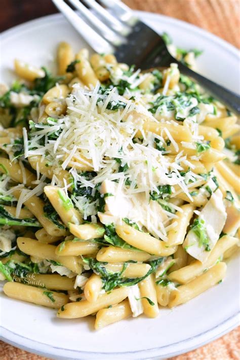 Garlic And Spinach Alfredo Chicken Pasta Will Cook For Smiles