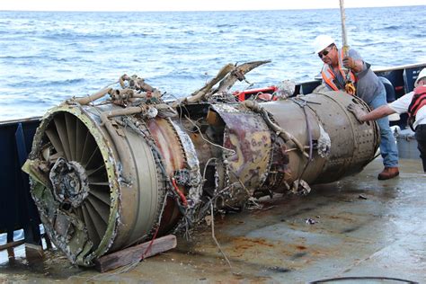 Ntsb Recovered The Flight Recorders And Wreckage Of Transair Flight 810