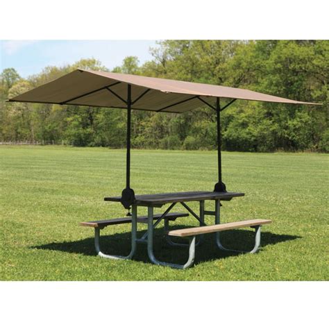 Portable Clamp On Picnic Table Canopy Hammacher Schlemmer