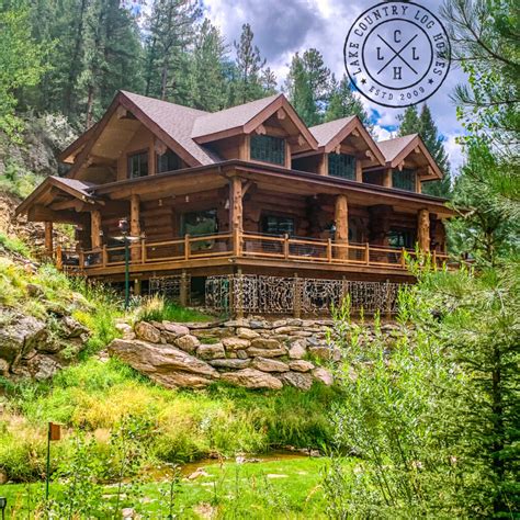 The Forsythes Beautiful Western Red Cedar Log Home