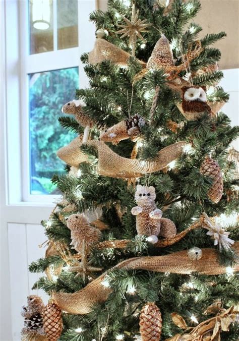 25 Cozy Rustic Christmas Tree Decor Ideas Digsdigs