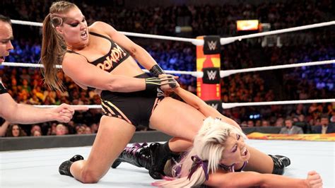 Ronda Rousey En La Recta Final De Su Contrato Mundo Wrestling