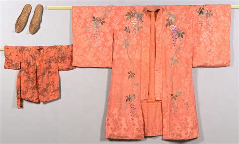 Lot 873 2 Japanese Silk Kimonos And Pr Slippers Case Auctions