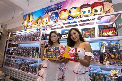 พาชมฟกเกอรสดแจมของ Hot Toys ใน HT THPlus ฮองกง