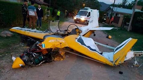 Video Tres Heridos Al Estrellarse Una Avioneta Que Hacía Acrobacias