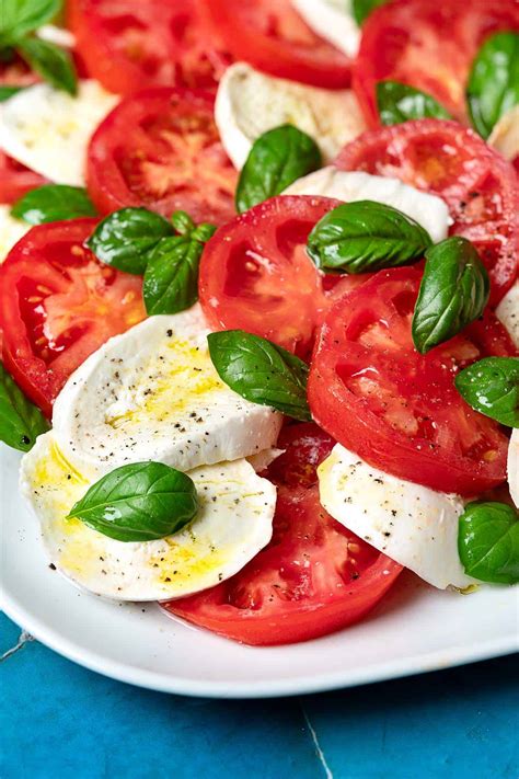 Caprese Salad Il Quadrifoglio Restaurant Italien Paris