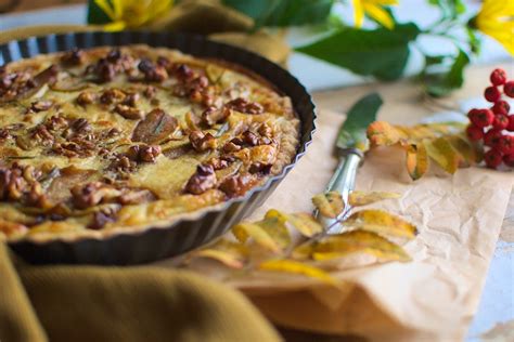 Tarta z karmelizowaną gruszką i gorgonzolą Słone Słodkim Przeplatane