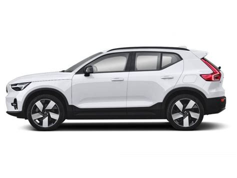 Pre Owned 2024 Volvo XC40 B5 Plus Dark Theme Compact Luxury Sport